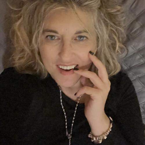 Oon aina ollut ujo, mutta nyt haluun jotain kuumaa