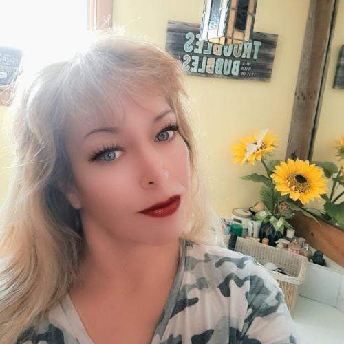 Tällaisiin pimeisiin ja tylsiin talvi-iltoihin tarvitsisin kaverin